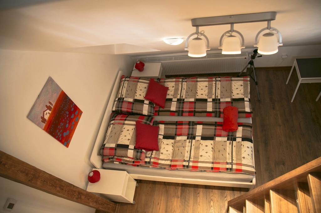 Apartament Przy Rynku Ополе Екстериор снимка